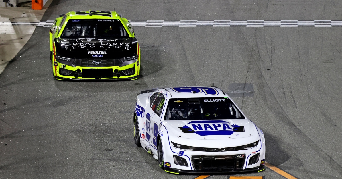 Ryan Blaney gives hilarious reason for not moving Chase Elliott for the win late in Clash at Bowman Gray