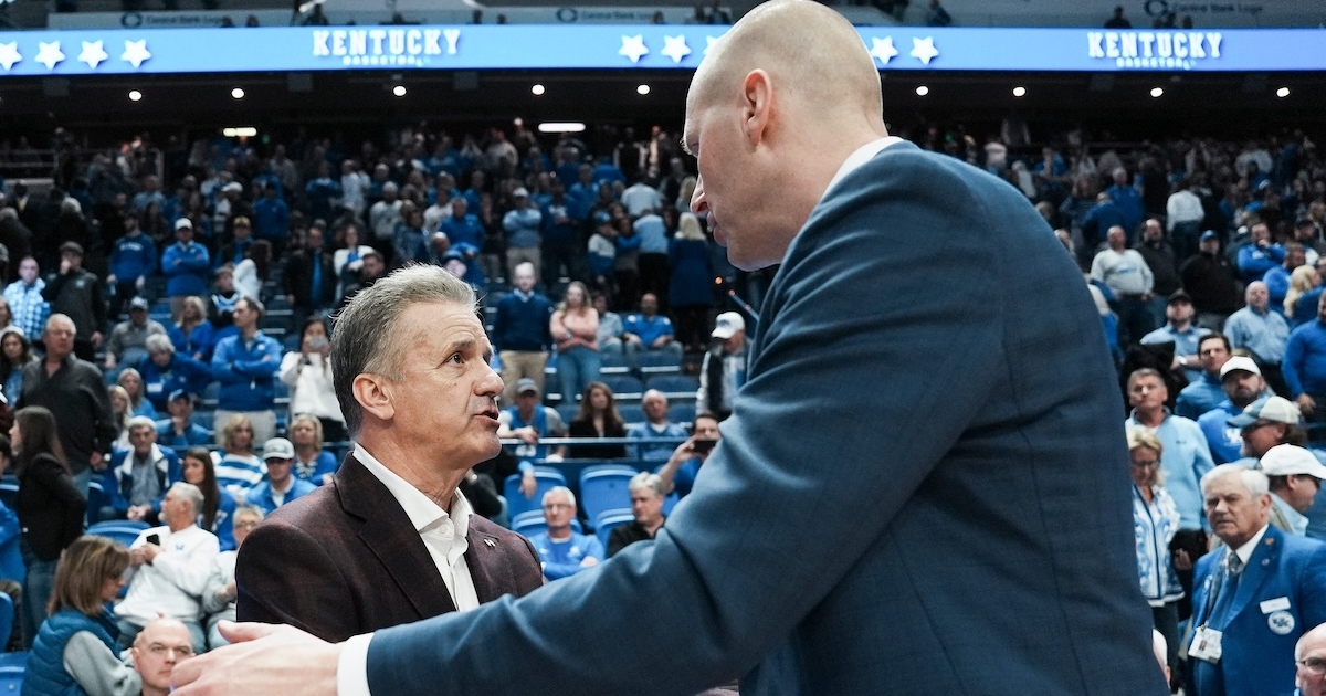 Mark Pope dismisses concern about Kentucky being distracted by John Calipari return