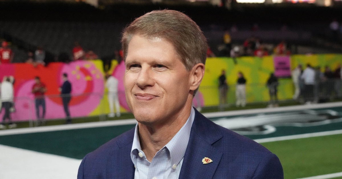 Chiefs owner Clark Hunt reacts to NFL fans tired of Kansas City dynasty