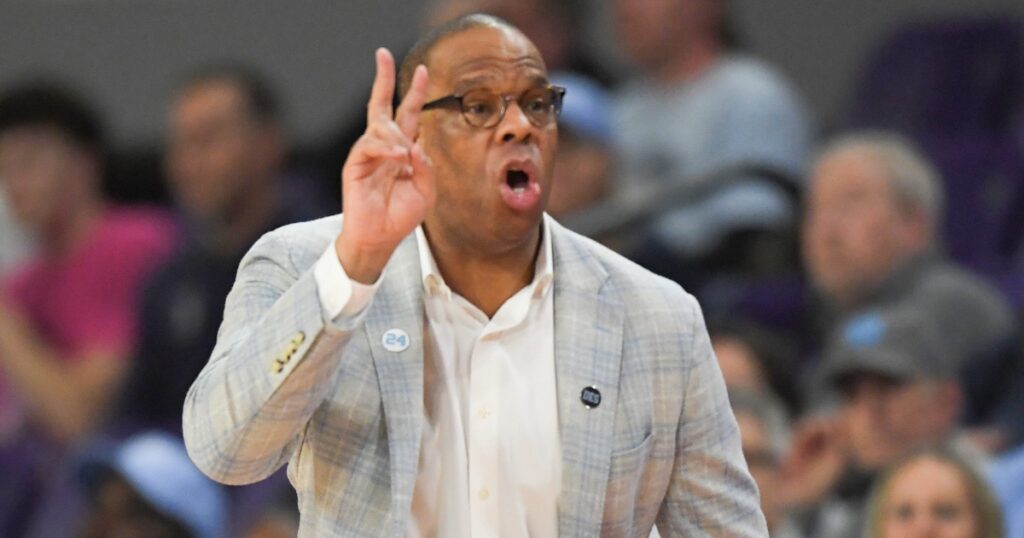 Hubert Davis, North Carolina