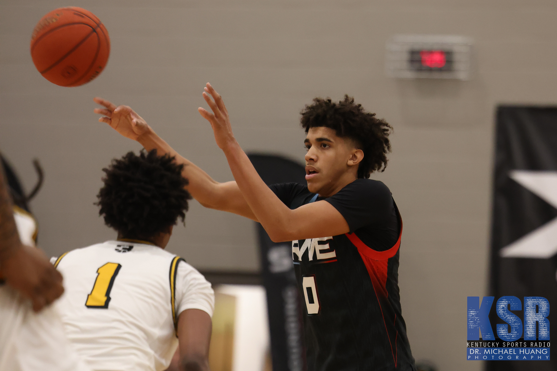 Elite Point Guard Tay Kinney Schedules Oregon Official Visit