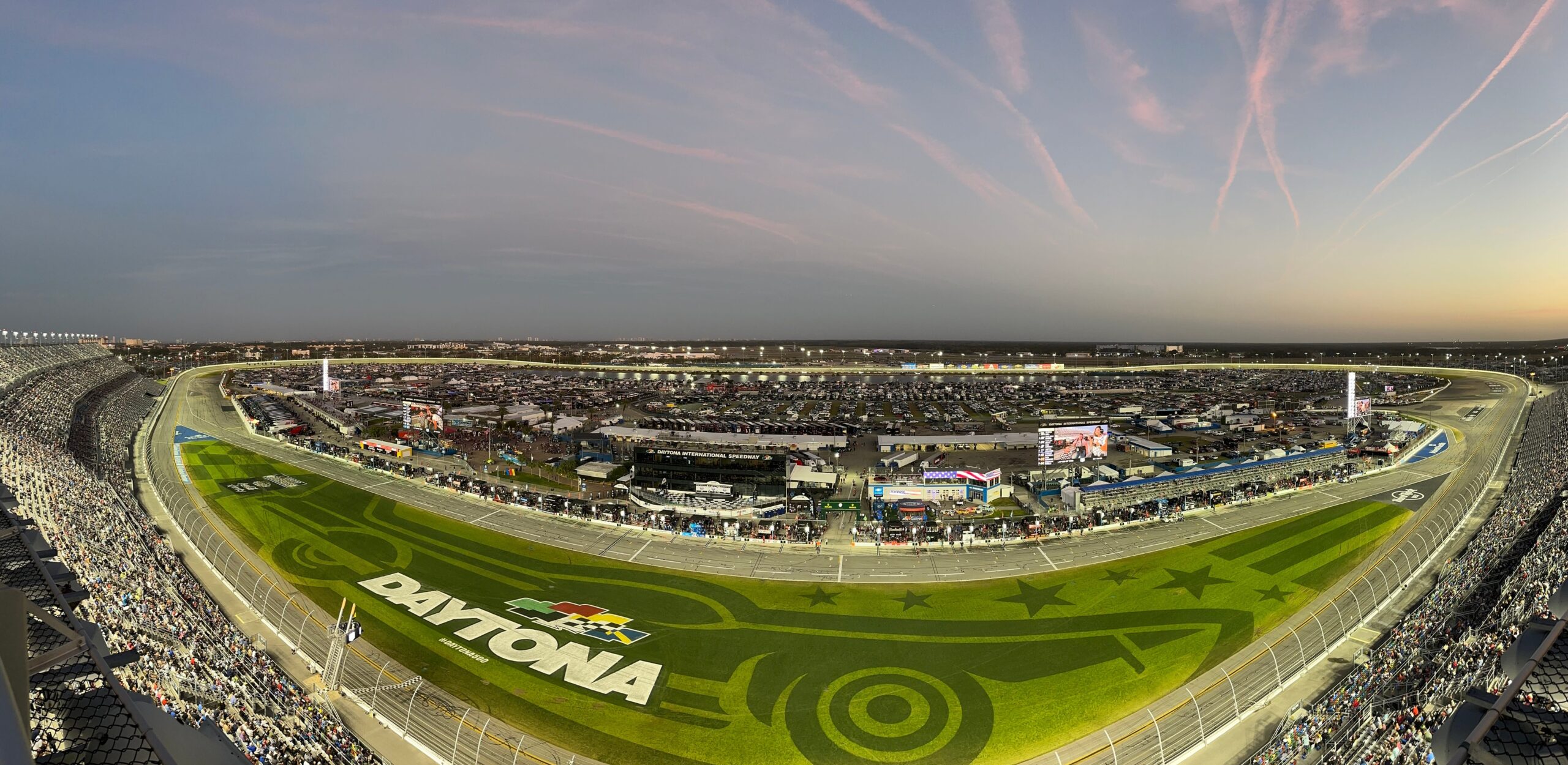 Daytona 500 weather: Updated forecast threatens NASCAR race despite start time change