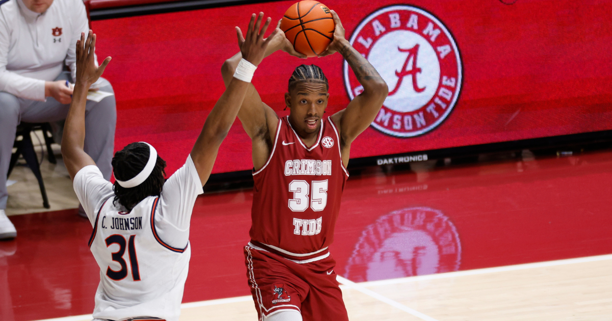 Alabama forward Derrion Reid suffers additional setback with hamstring injury after Auburn game