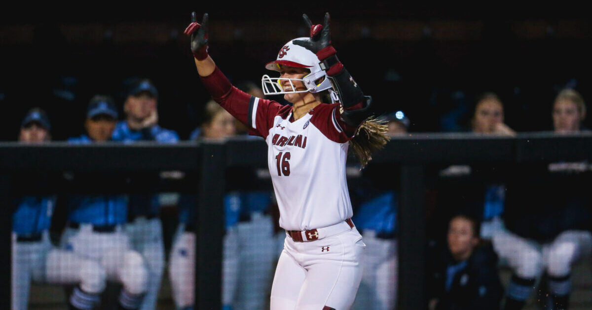 South Carolina softball earns midweek win over Youngstown State in final tune-up before SEC play