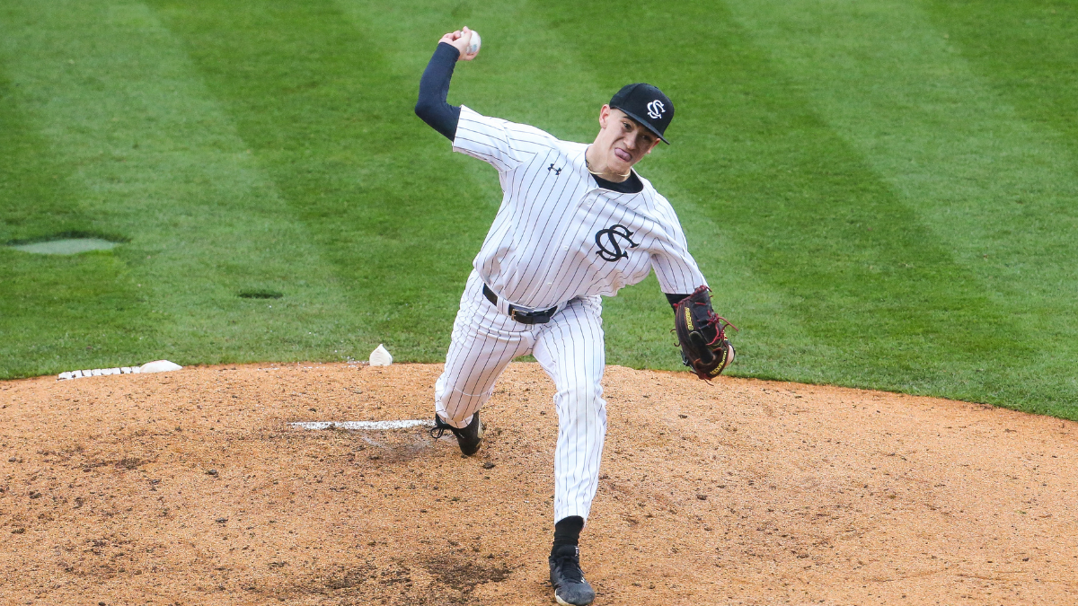 Solid pitching helps South Carolina earn fifth straight win