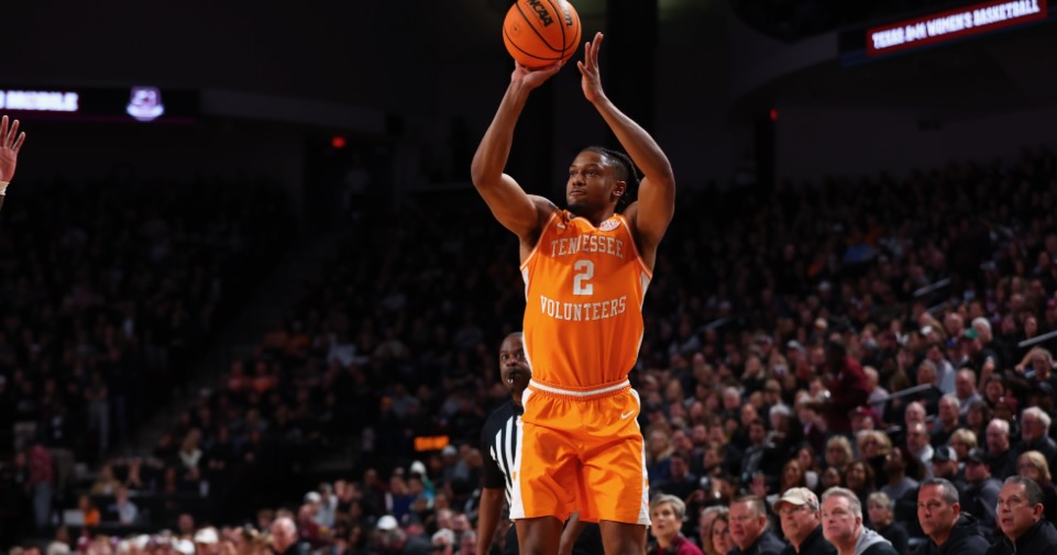 Chaz Lanier, Jordan Gainey shoot No. 6 Tennessee to huge road win at No. 7 Texas A&M