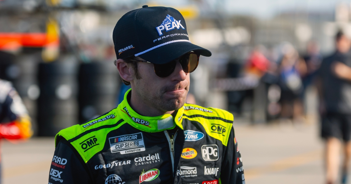 WATCH: Ryan Blaney calls out ‘moron’ Carson Hocevar, makes unbelievable save after spin at Atlanta