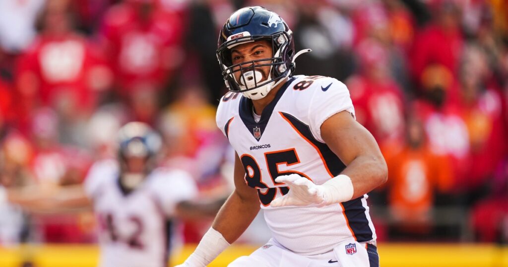 Albert Okwuegbunam, Denver Broncos