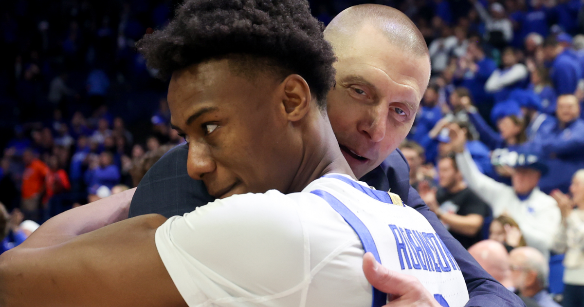 Mark Pope reacts to Jaxson Robinson signing NBA contract with Cleveland Cavaliers