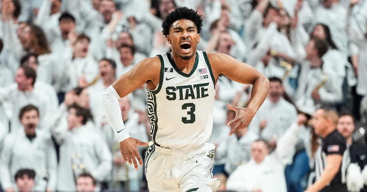 Jaden Akins reacts to Michigan State's dominant first half vs. rival Michigan