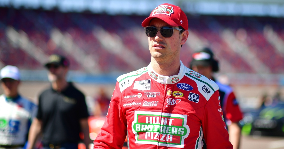 Joey Logano Hit with Penalty at Phoenix, Calls It 'Ridiculous'