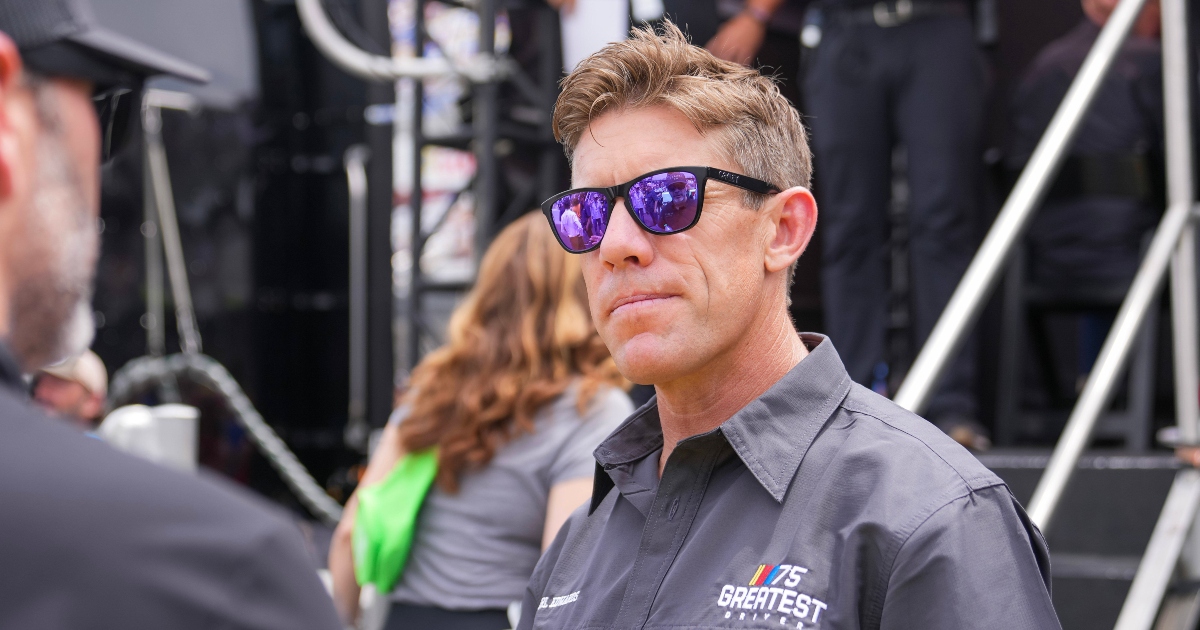 Carl Edwards responds to Kyle Larson’s offer to serve as substitute driver during All-Star practice