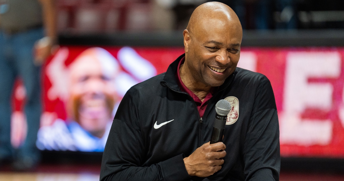 Leonard Hamilton Bids Farewell: Reflecting on a Trailblazing Coaching Legacy