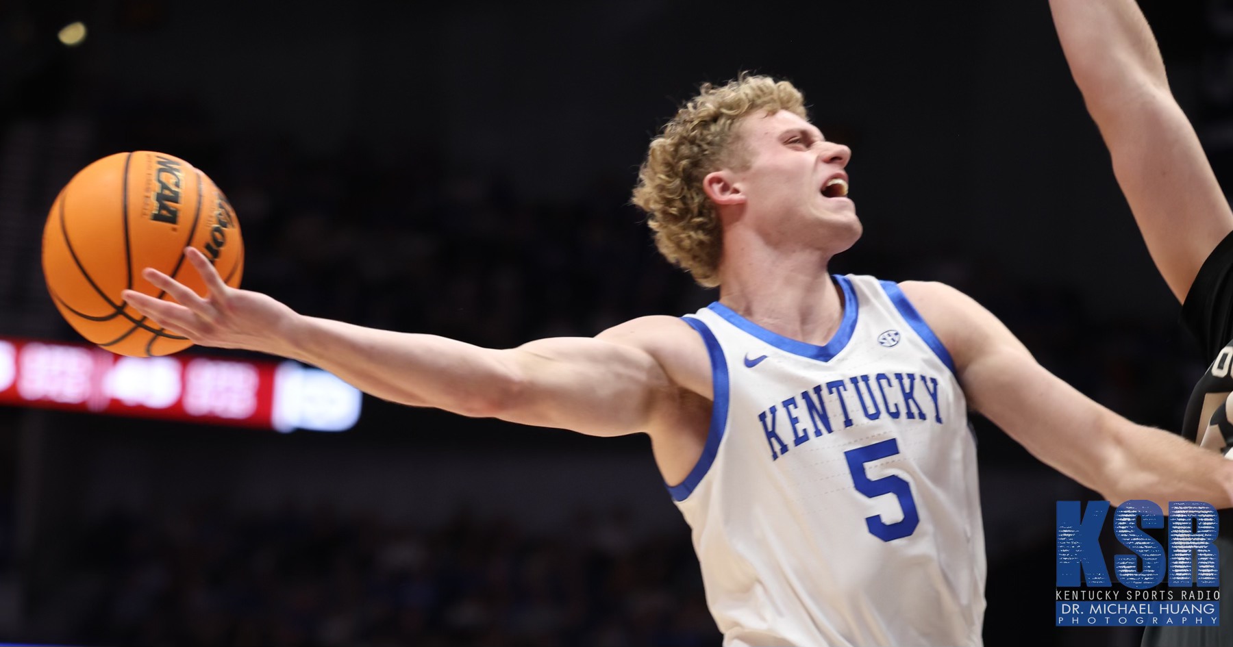 Highlights from an Unforgettable Kentucky SEC Tournament Win over Oklahoma