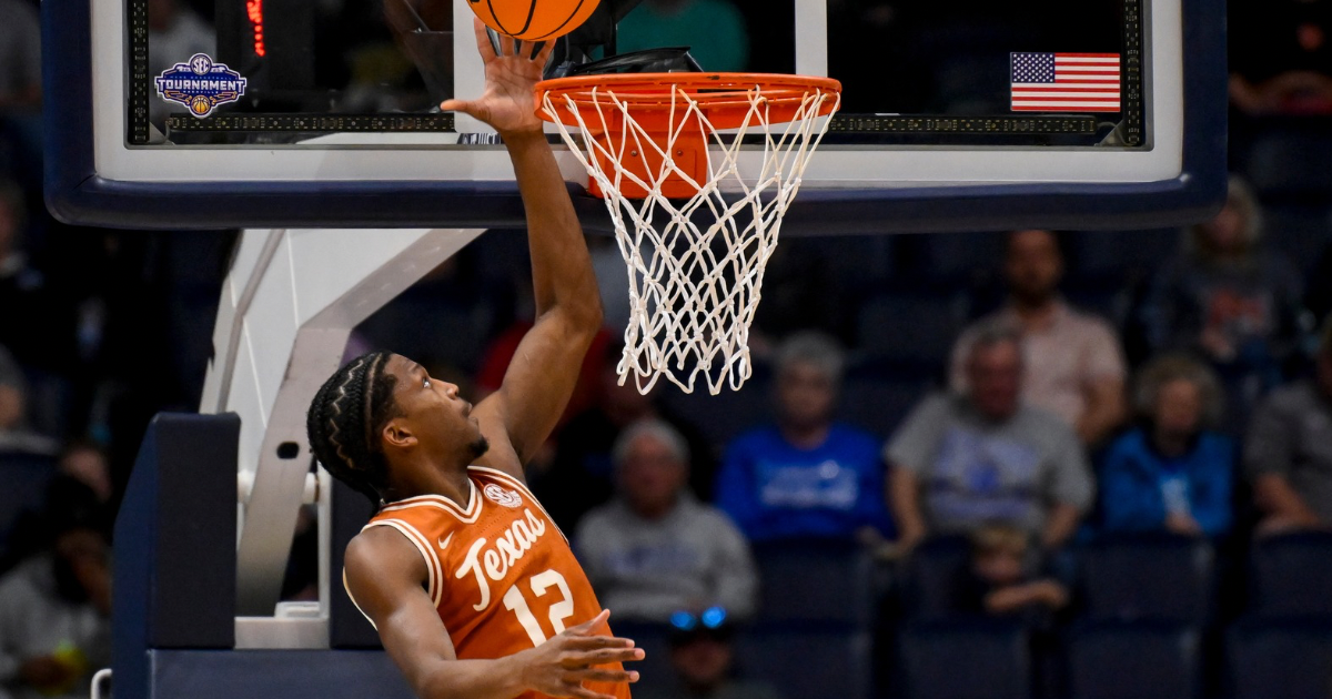 LIVE UPDATES: Texas battles Tennessee in SEC Tournament quarterfinals