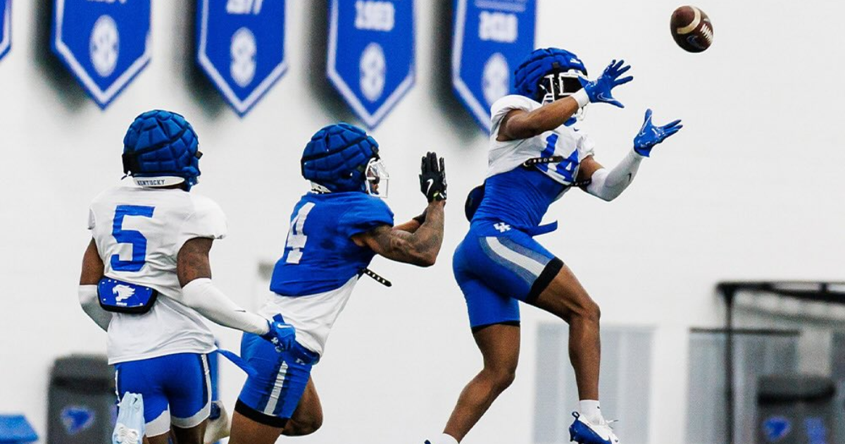 Kentucky Football Leans on Experience While Testing New Safeties in Spring