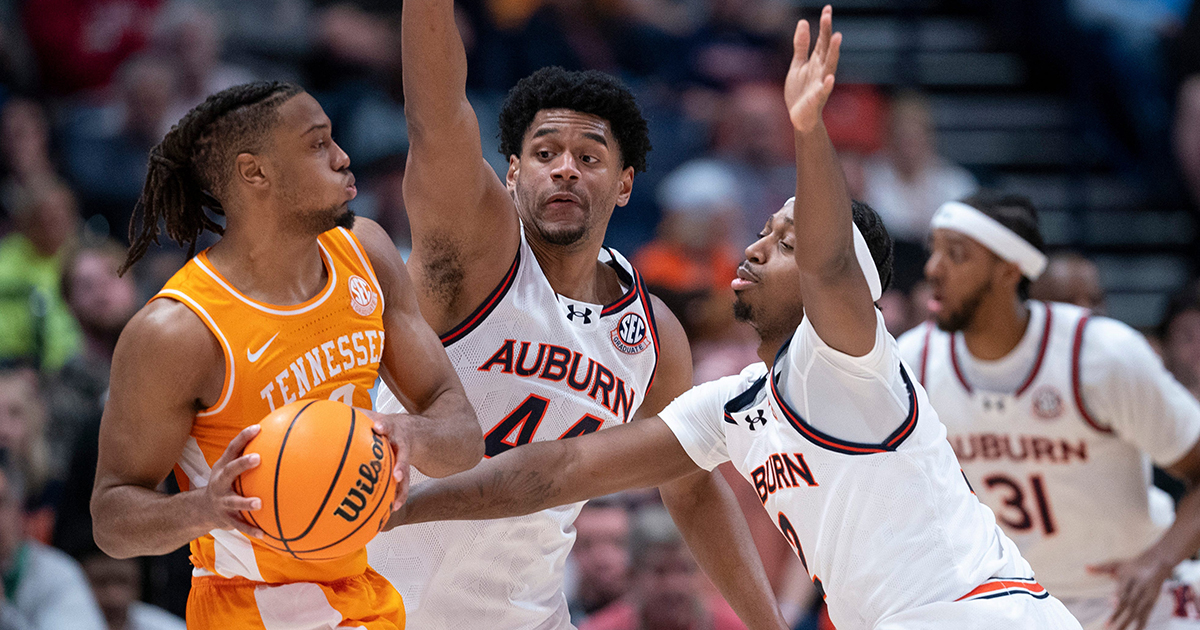 Tennessee Triumphs Over Auburn in SEC Semifinal, Heads to Championship