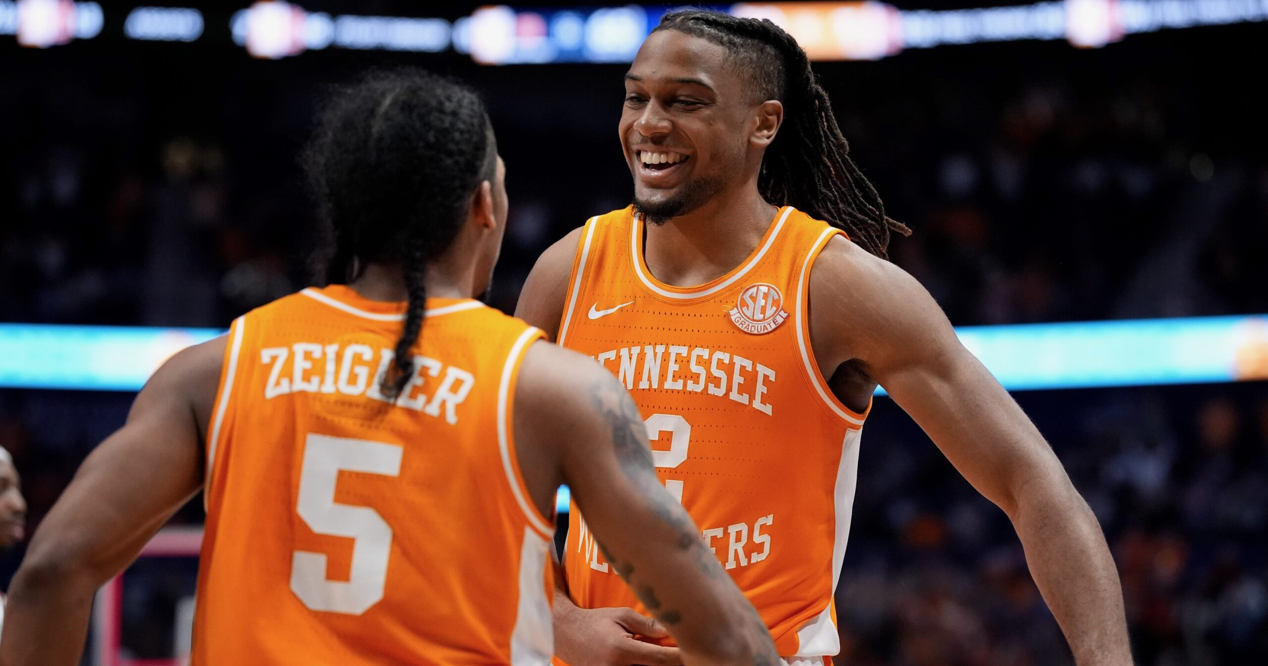 Chaz Lanier Shatters Tennessee 3-Point Record, Leads Vols to Sweet 16