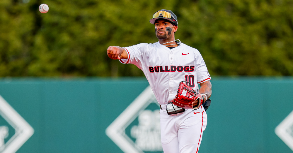 Georgia takes SEC-opening series from Kentucky with 17-10 win