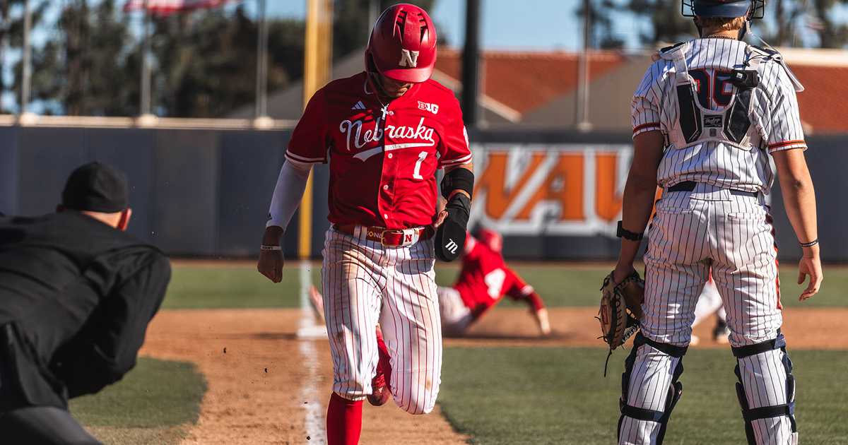 Nebraska snaps losing streak with 9-6 win over Pepperdine