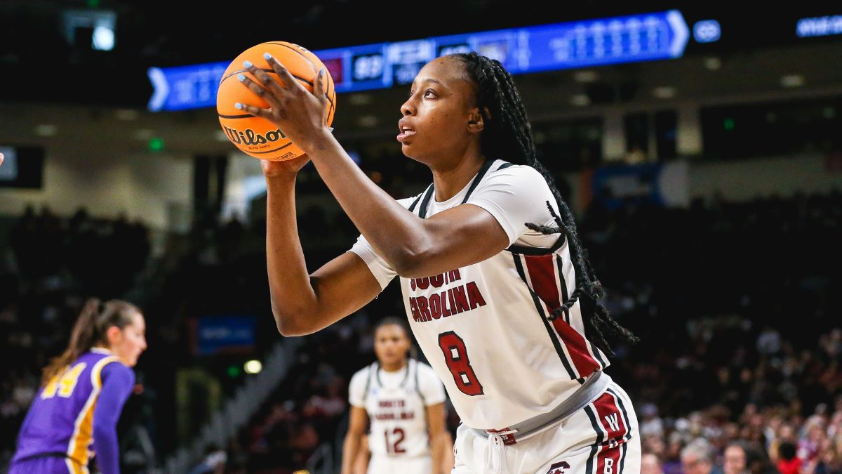 Joyce Edwards leads South Carolina's offense to win over Tennessee Tech in NCAA Tournament debut