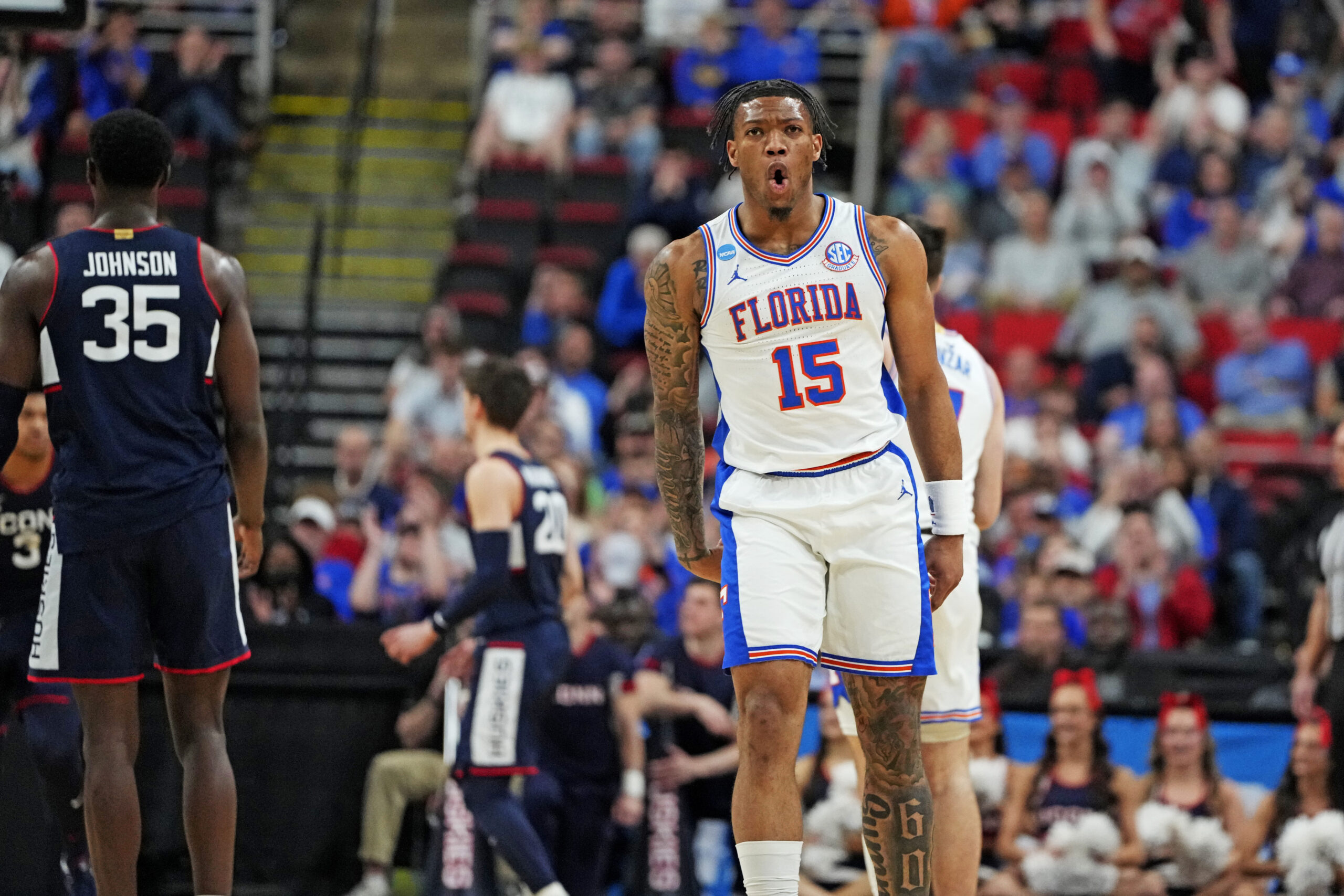 Sweet Survival: Gators stop UConn, reach Sweet 16