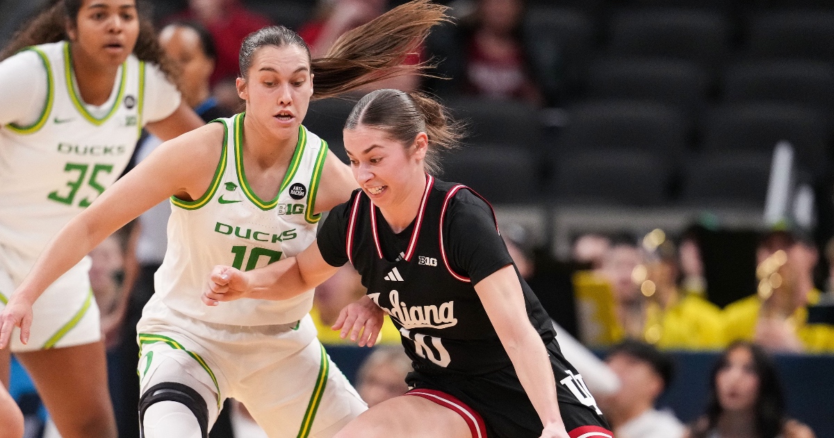 Duke Triumphs Over Oregon in NCAA Women's Tournament Despite Peyton Scott's Injury