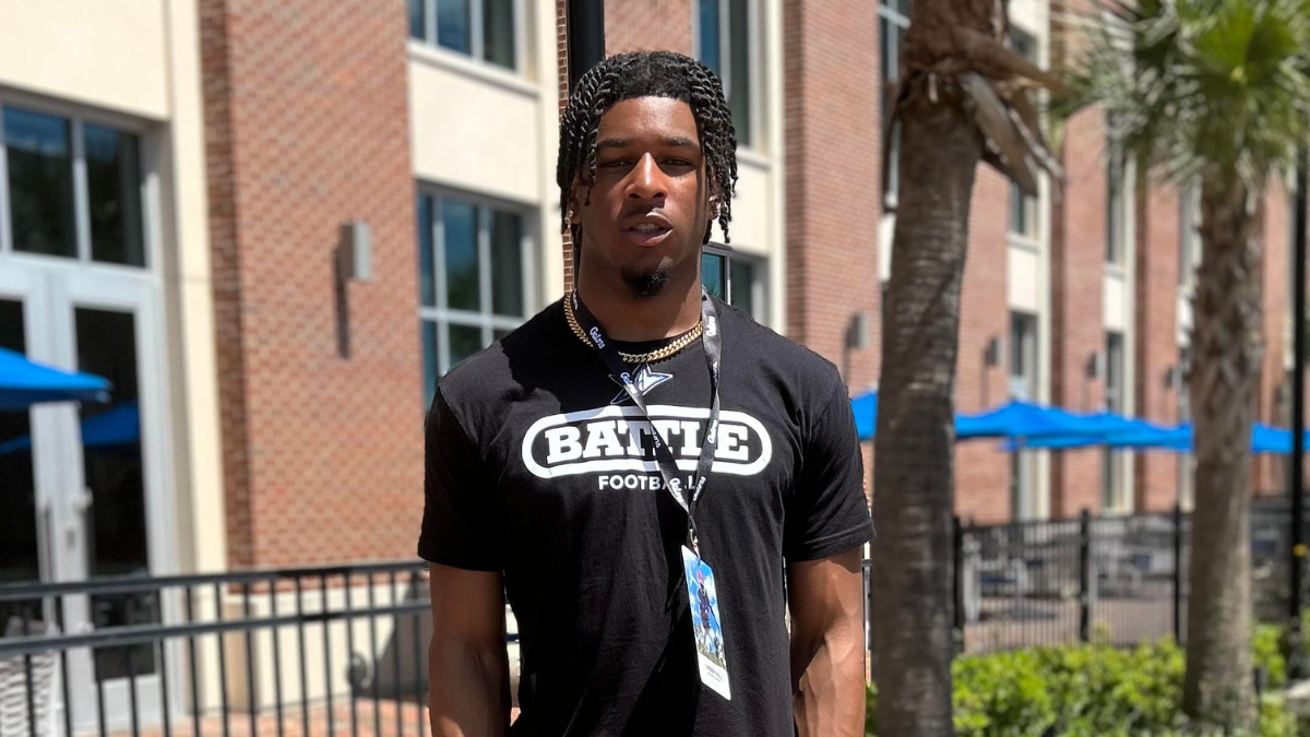 Florida surges to No. 1 for 4-star safety Kaiden Hall