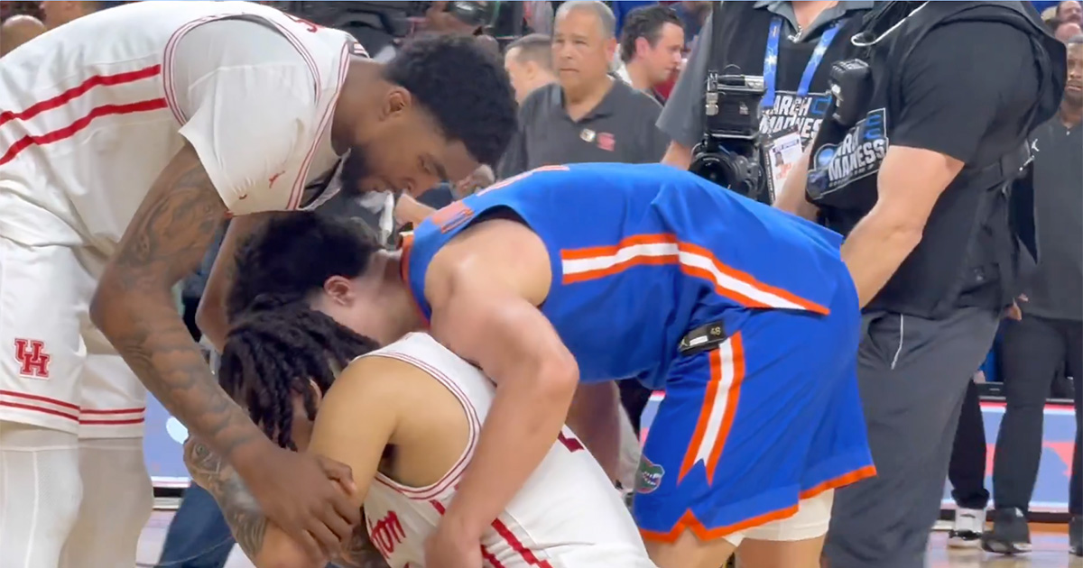 WATCH: Walter Clayton Jr. consoles Emanuel Sharp after final possession in 2025 national championship