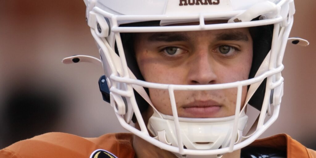 Texas QB Arch Manning