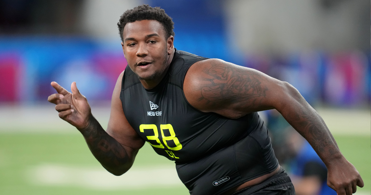 Feb 27, 2025; Indianapolis, IN, USA; Kentucky defensive lineman Deone Walker (DL38) participates in drills during the 2025 NFL Combine at Lucas Oil Stadium. Mandatory Credit: Kirby Lee-Imagn Images