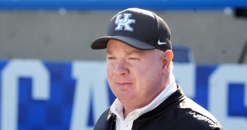 Kentucky’s Mark Stoops led their Spring practice finale at Kroger Field. April 12, 2025. © Scott Utterback/Courier Journal / USA TODAY NETWORK via Imagn Images