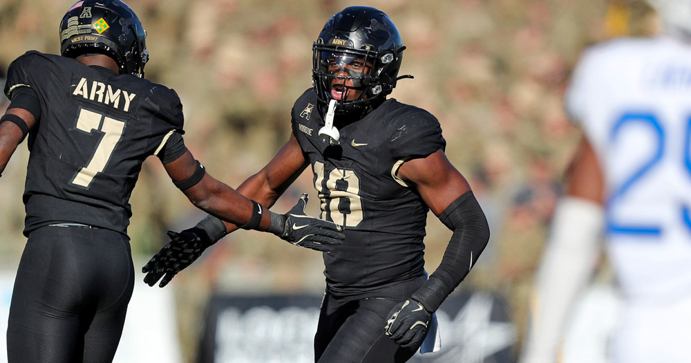 Newcomer Profile: Georgia EDGE Elo Modozie