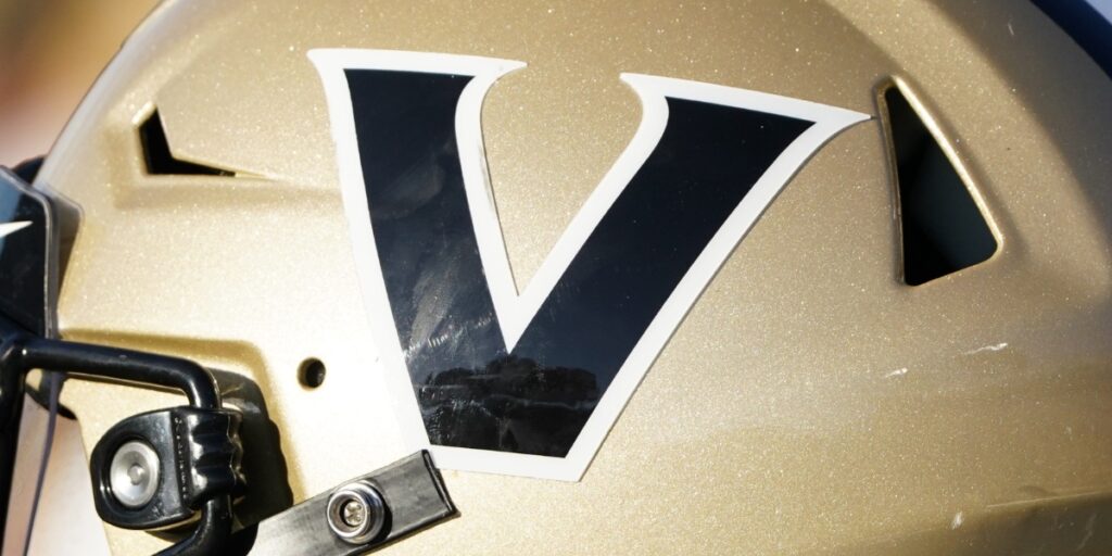 Vanderbilt Helmet