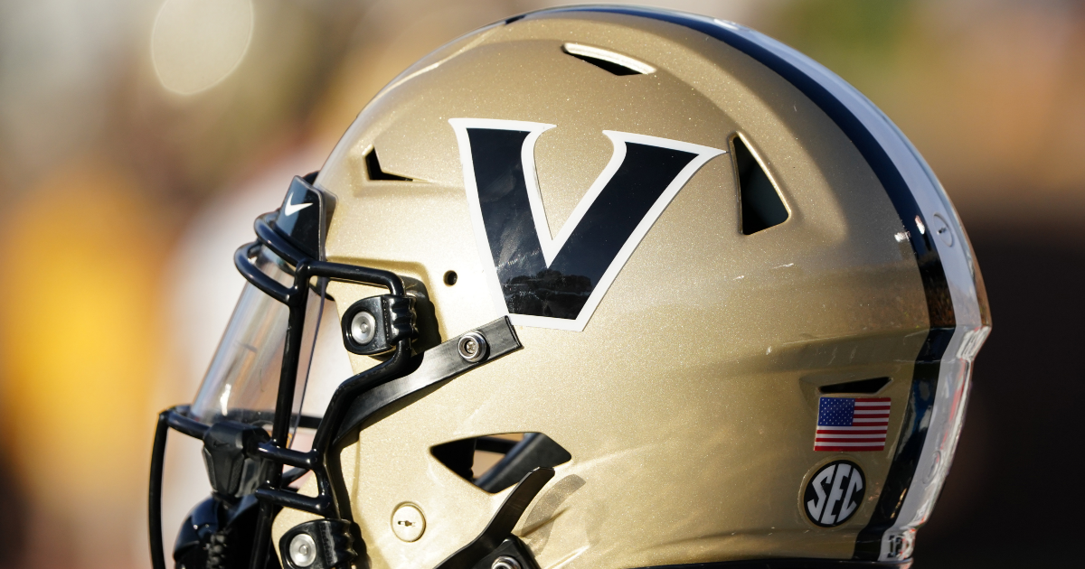 Vanderbilt lands transfer commitment from talented defensive lineman