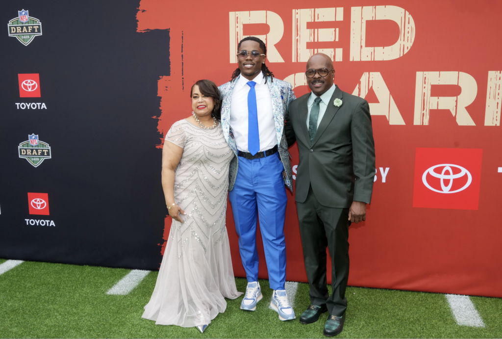 Apr 24, 2025; Green Bay, WI, USA; Kentucky Wildcats cornerback Maxwell Hairston with his parents Robin Hairston and Marvin Hairston on the red carpet before the 2025 NFL Draft at Lambeau Field. Mandatory Credit: Kirby Lee-Imagn Images