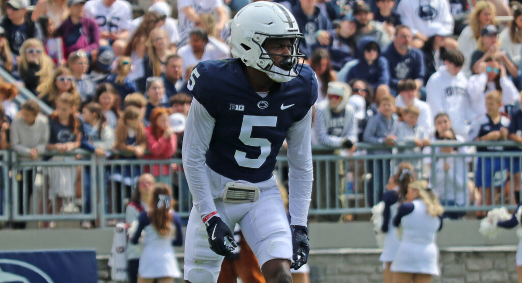 Wide receiver Devonte Ross