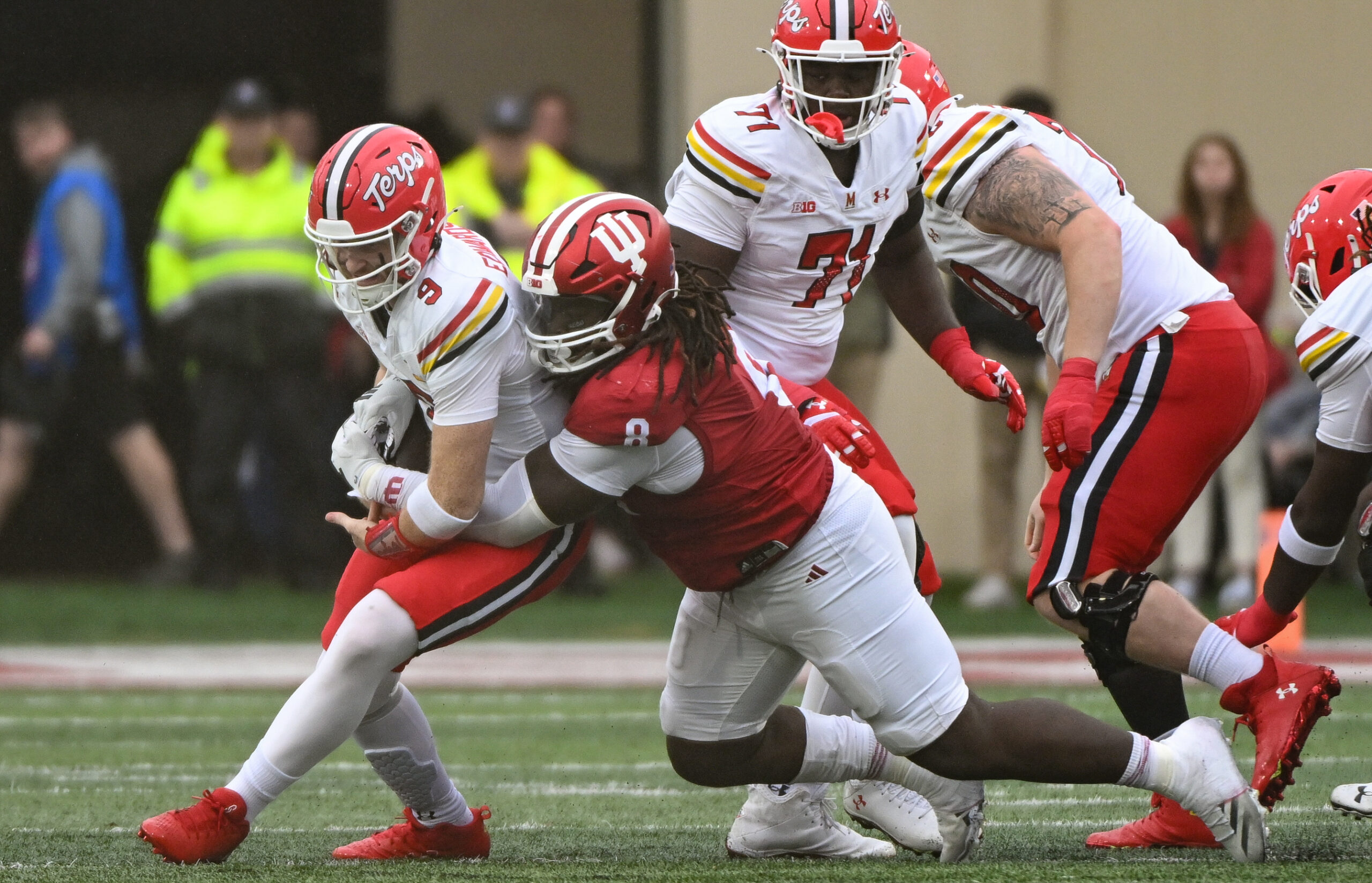 CJ West ready to play 'violent' and make 'splash plays' in the backfield for 49ers