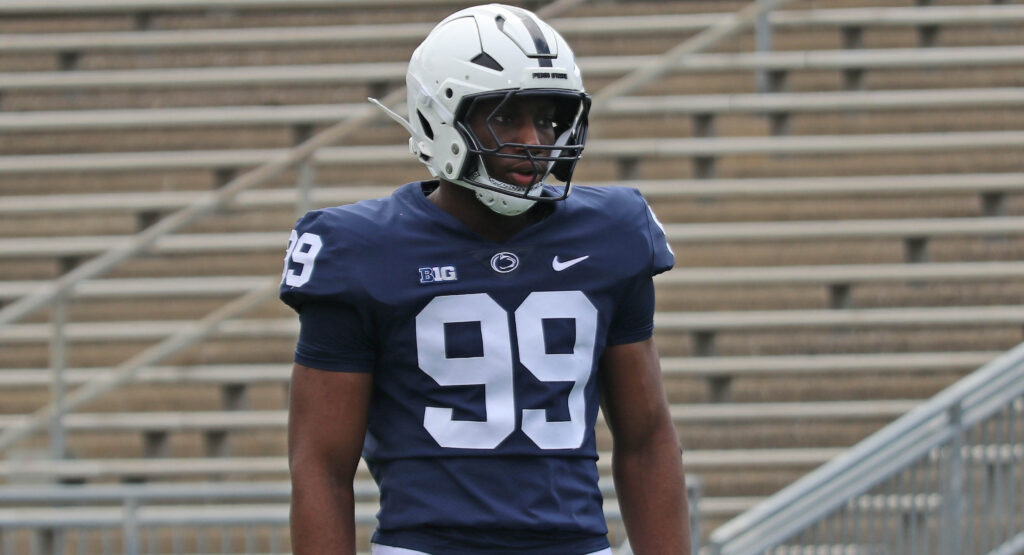 Defensive end Yvan Kemajou