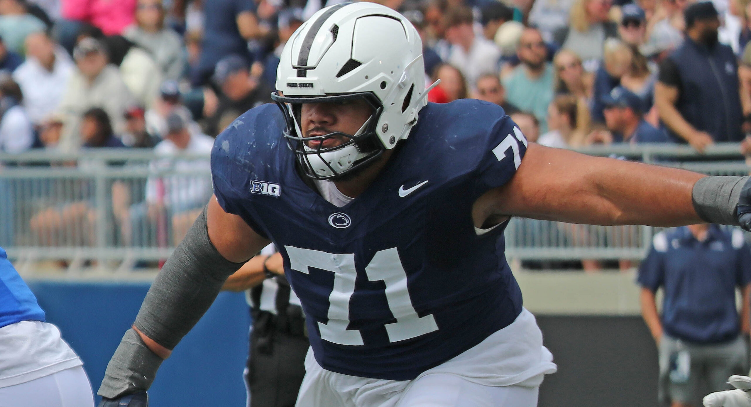 Who's bigger, stronger, leaner? Breaking down Penn State's latest weight changes