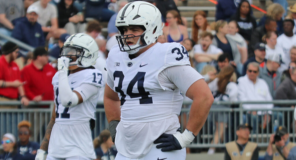Penn State defensive tackle Owen Wafle