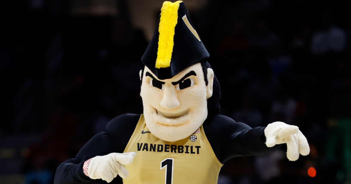 Chandler Bing will play basketball in the SEC next season