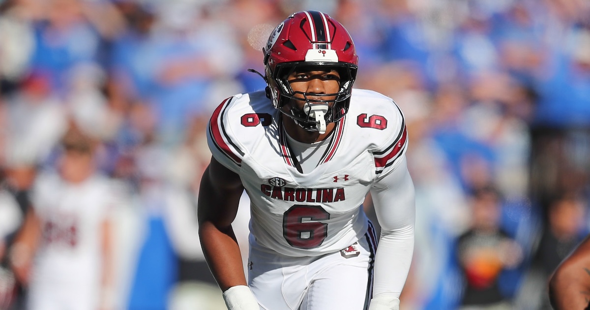 South Carolina EDGE Dylan Stewart named to Walter Camp All America Team