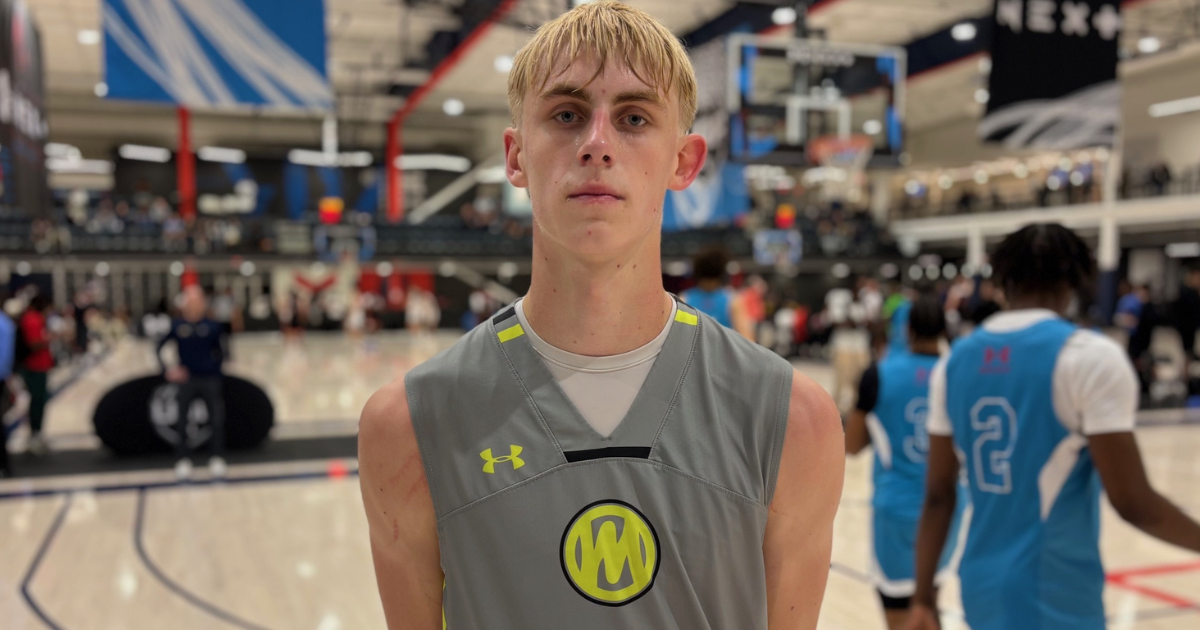 Iowa offers 2026 in-state forward