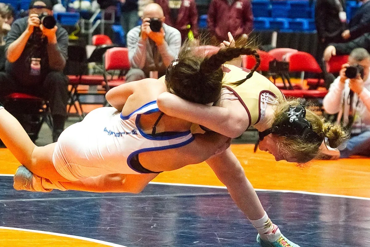Harlee Hiller brings elite athletic pedigree to Iowa recruiting class