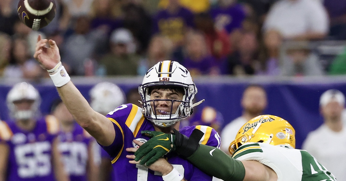 LSU QB Garrett Nussmeier helps headline early 2026 mock drafts