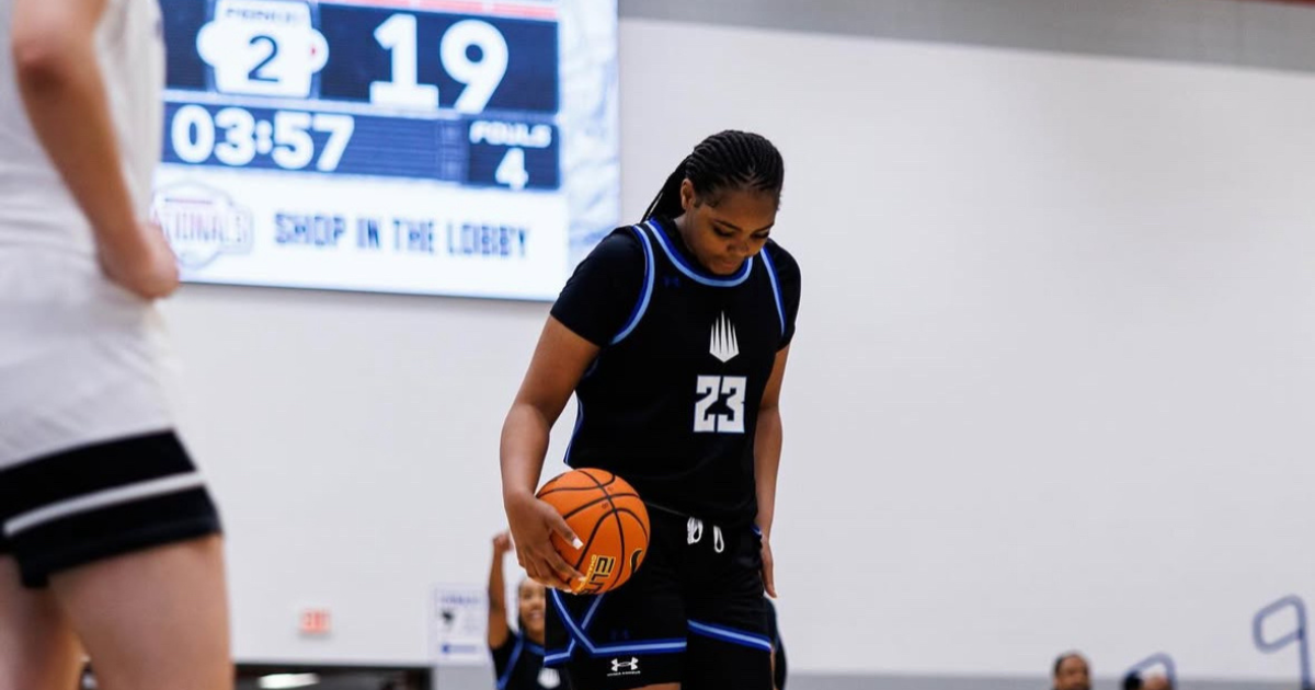 South Carolina women's basketball involved with elite 2026 post player