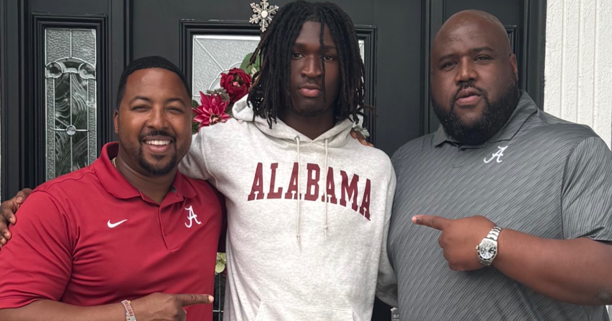 No Place Like Home: Five-star DB growing more comfortable with Alabama after in-home visit
