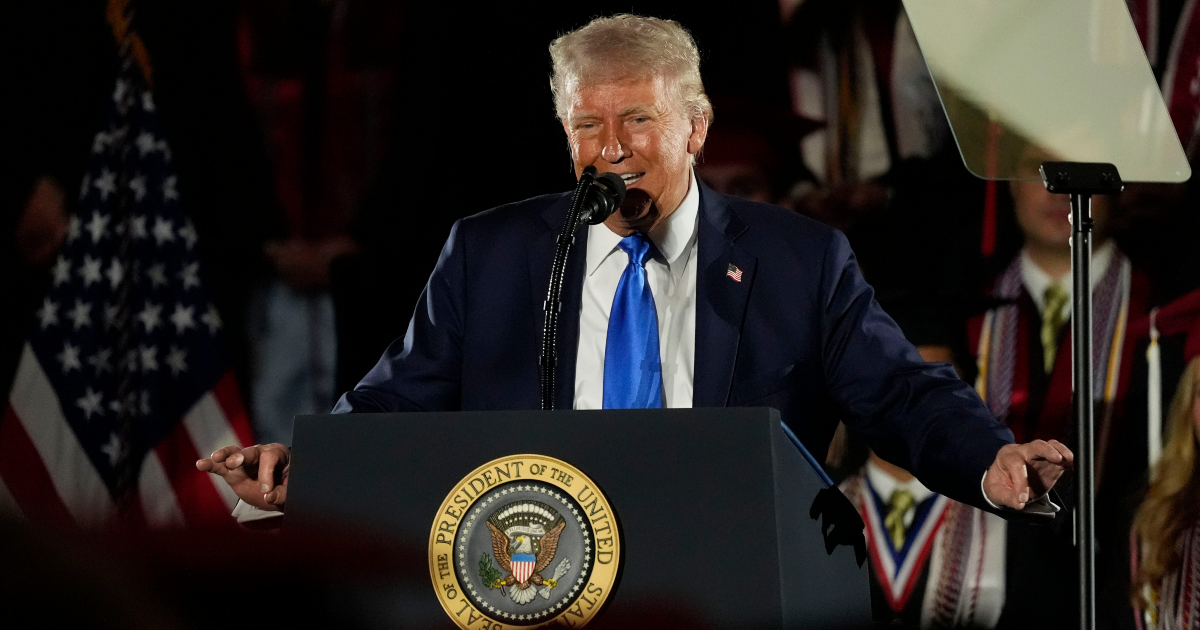 Legal expert explains why Donald Trump NIL executive order would cause chaos for college sports