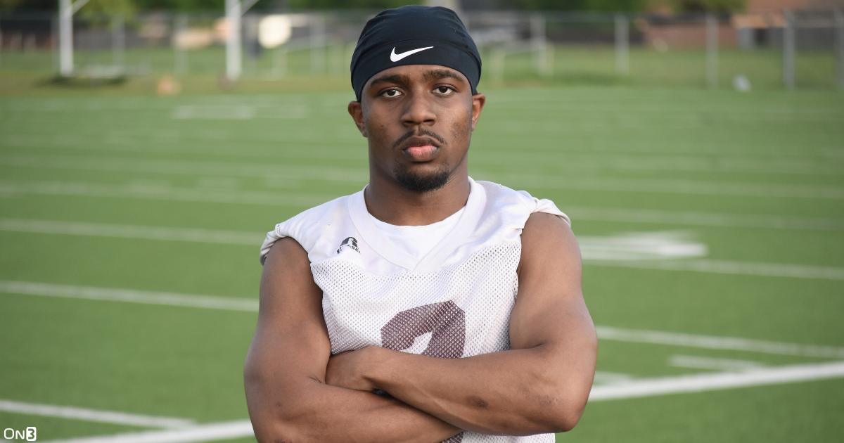 Notre Dame remains top contender for speedster Brayden Robinson after official visit